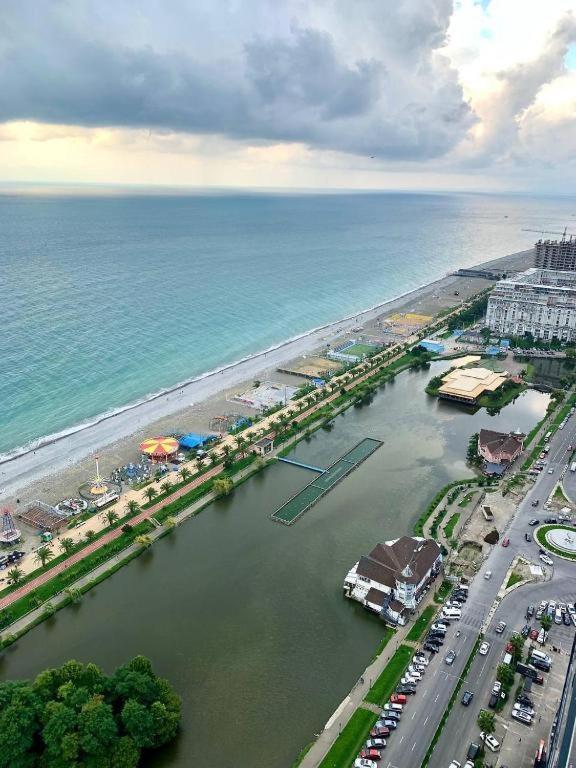 Orbi City Suite With Sea View Batumi Exterior photo